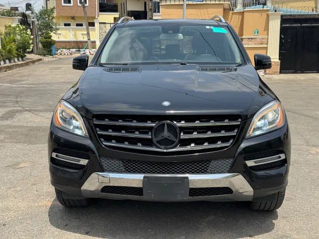 2014 Mercedes-Benz ML350 (PREMIUM EDITION)