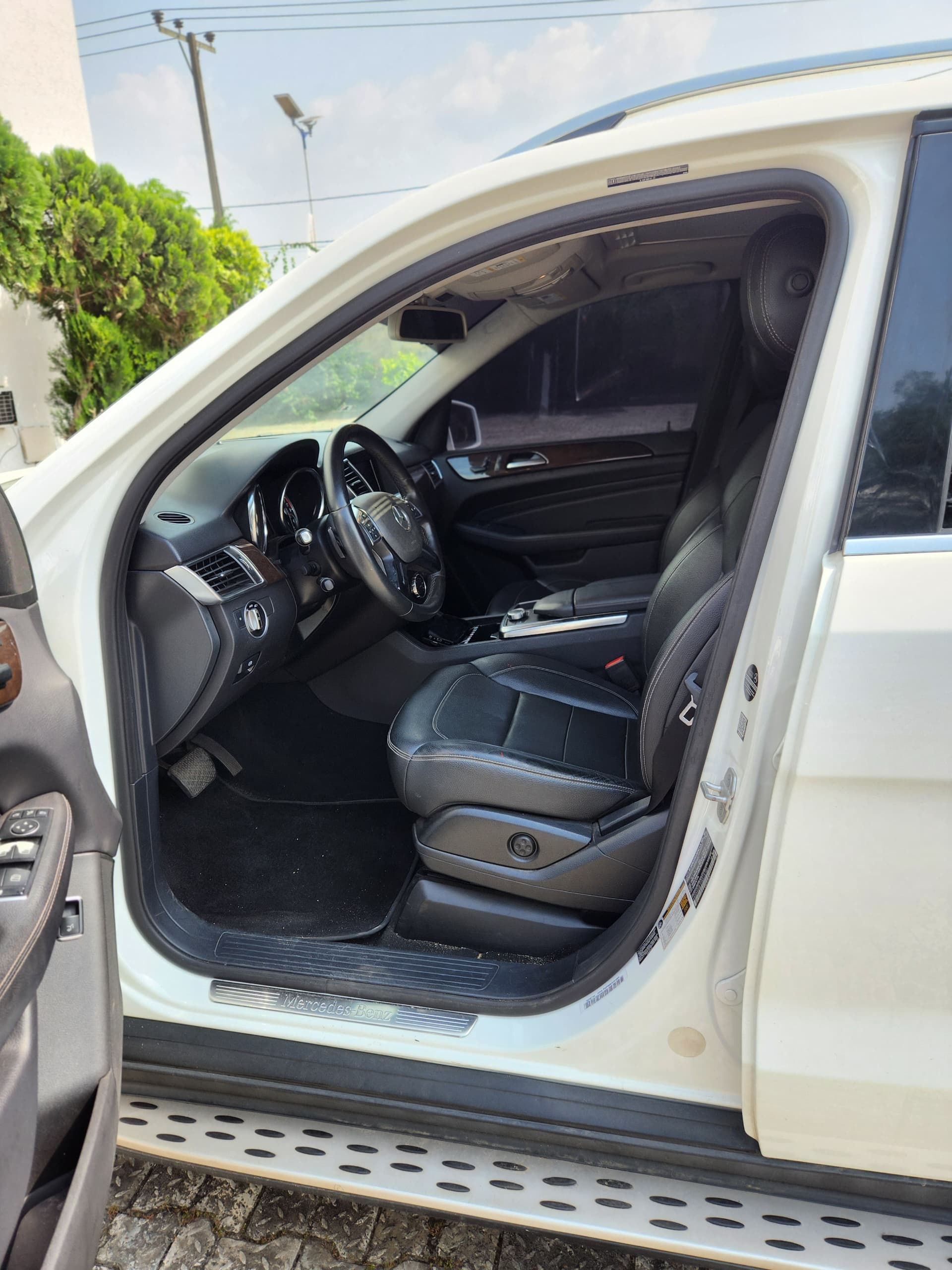 2015 Mercedes-Benz ML350 (Premium Edition) — photo 13