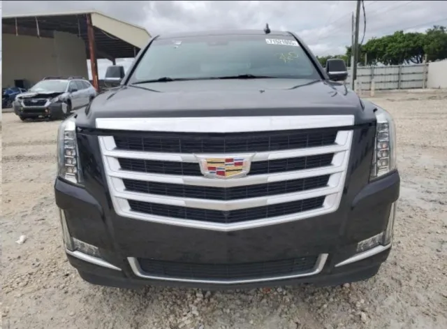 19/20 Cadillac Escalade