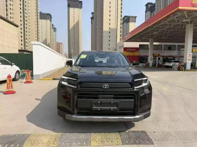 2026 Toyota Rav4 (Pre-Order)