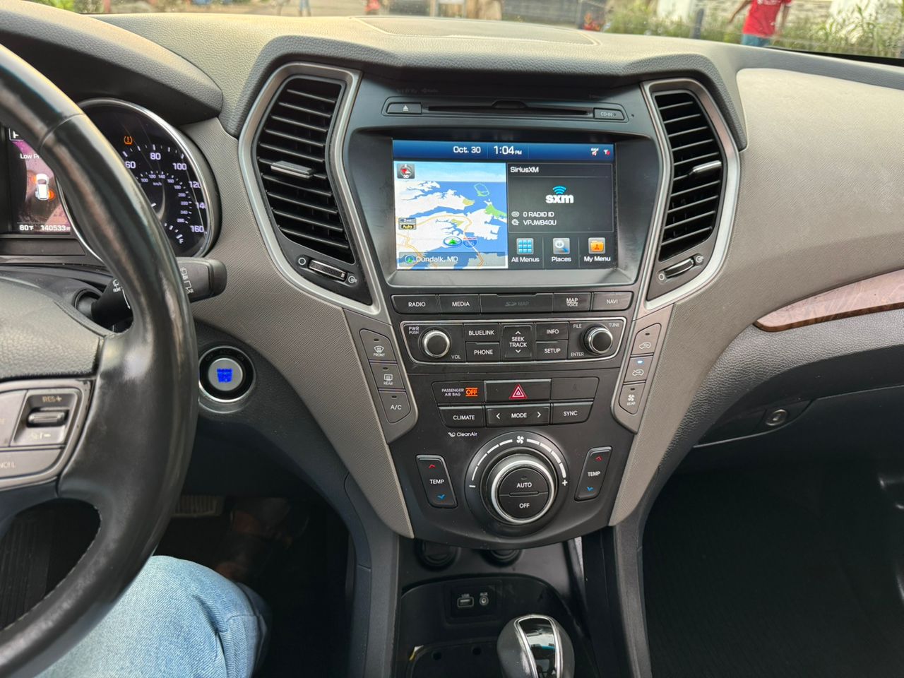 2017 Hyundai Santa Fe unlimited — photo 4