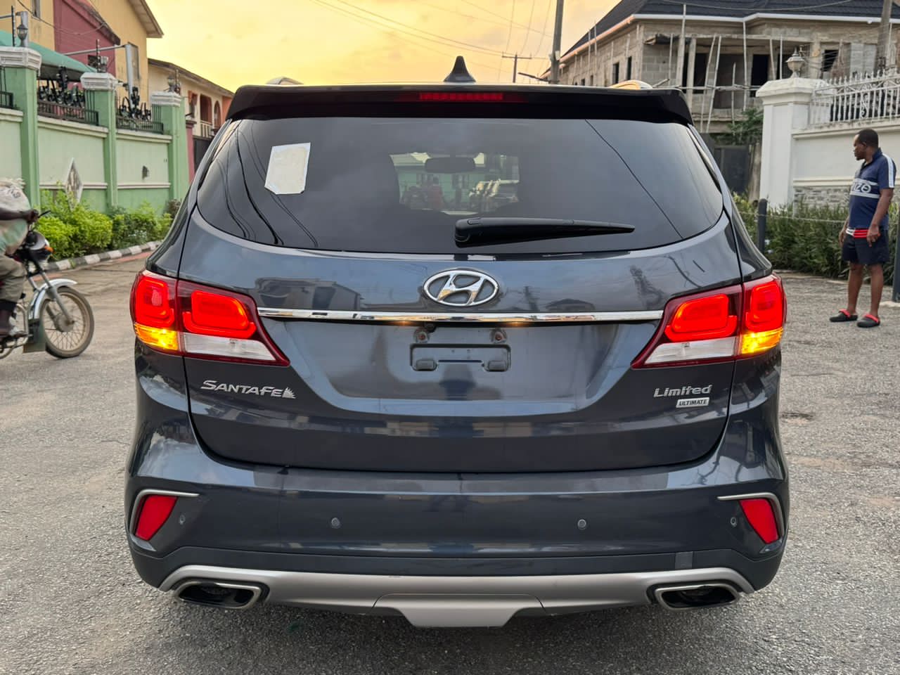 2017 Hyundai Santa Fe unlimited — photo 12
