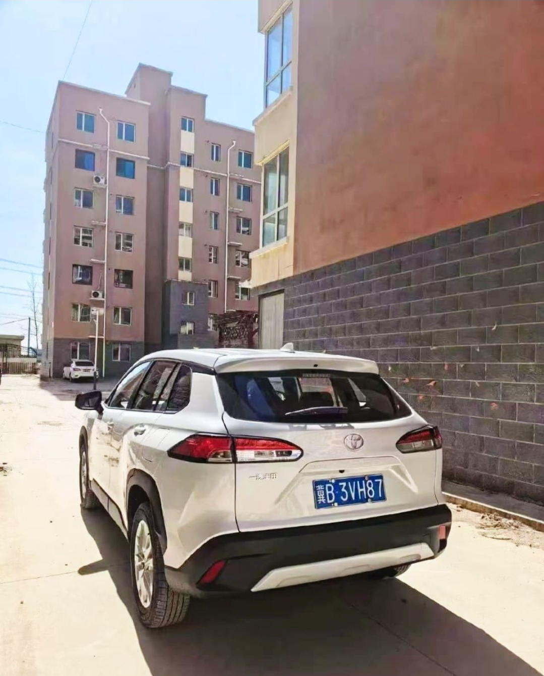 2025 Toyota Corolla Cross (Pre-Order) — photo 7