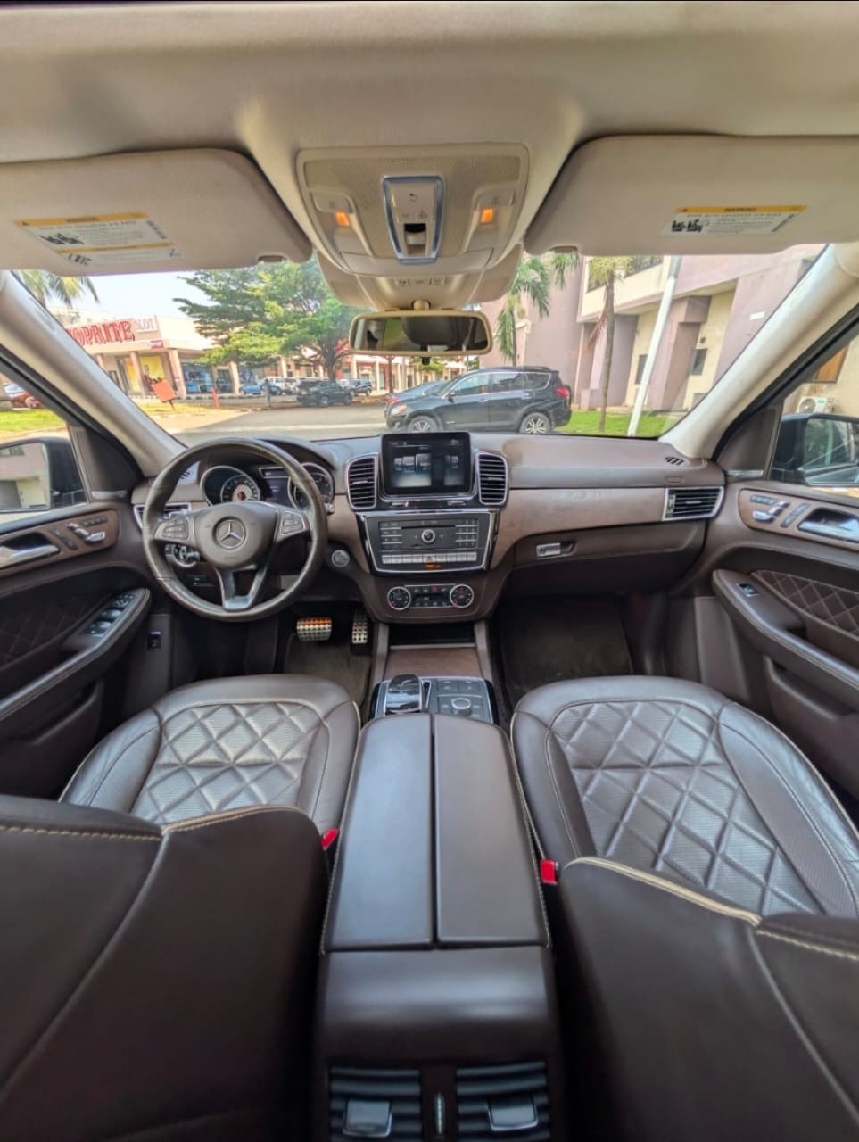 Mercedez Benz AMG GLE43 4MATIC — photo 2