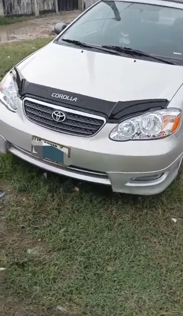 2004 Toyota Corolla