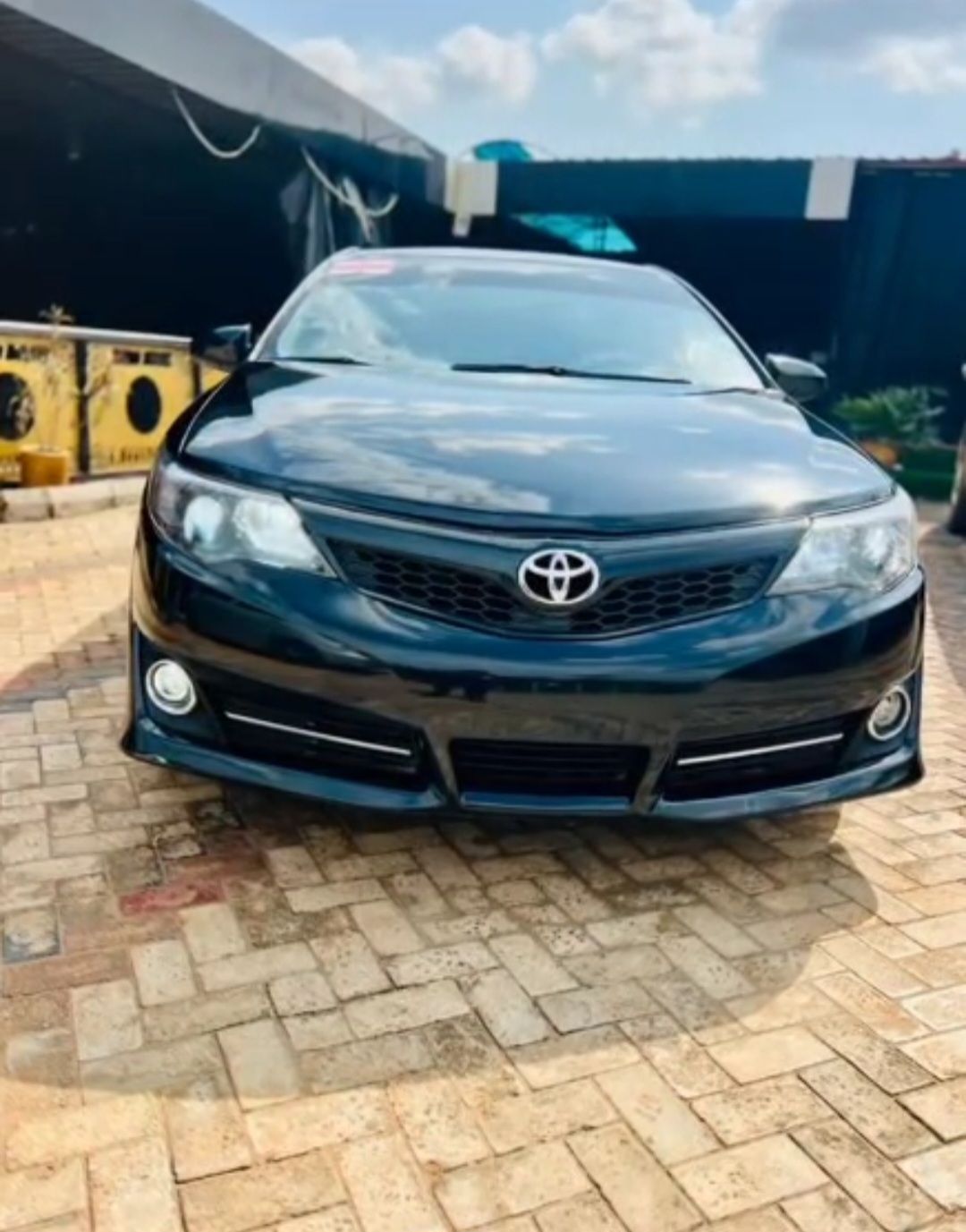 2013 Toyota Camry — photo 4