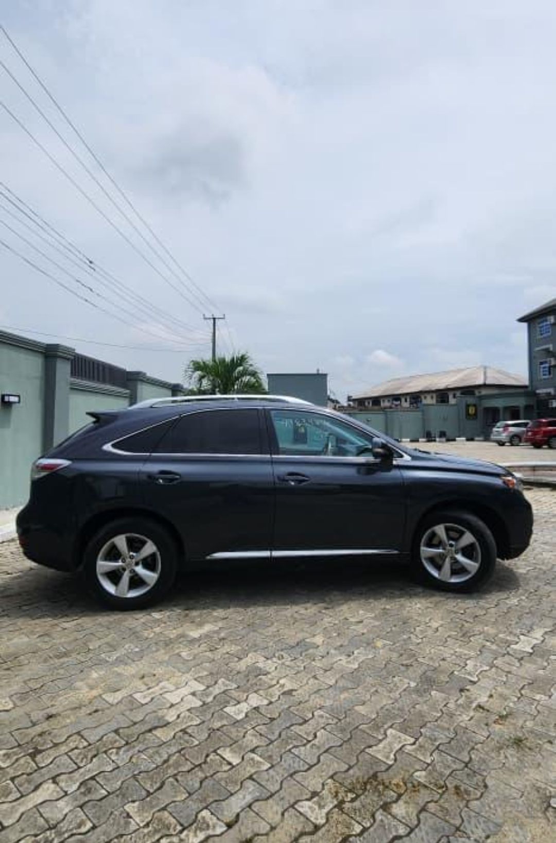 2010 Lexus RX 350 (Distress Sale) — photo 2