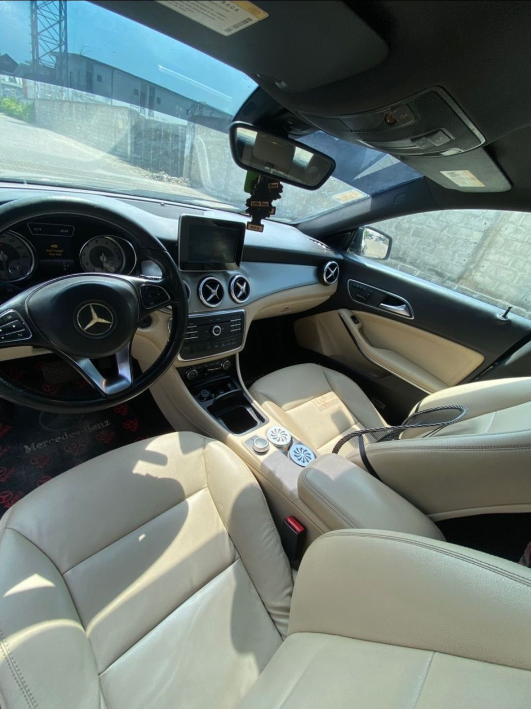 2014 Mercedes-Benz CLA 250 — photo 3