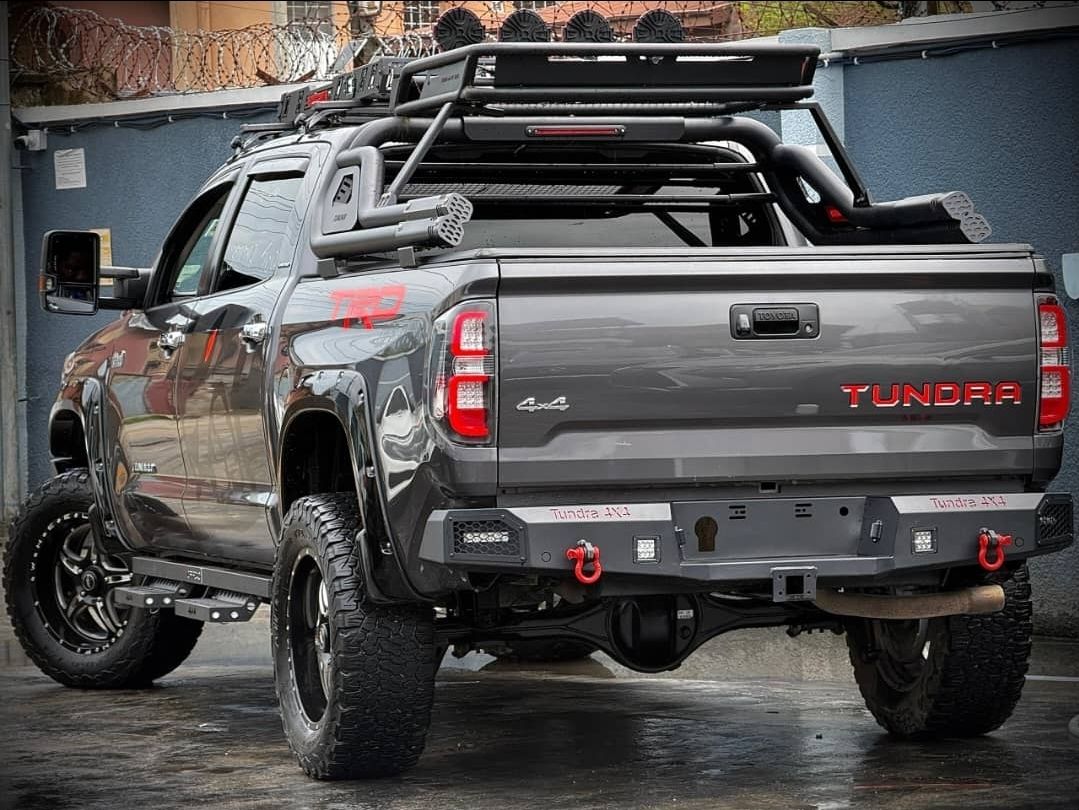 2015 Toyota Tundra (Pimp) — photo 2