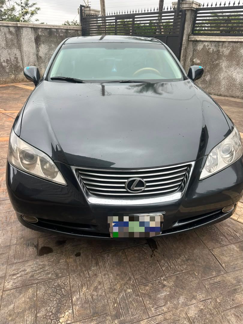 2009 Lexus ES350 — photo 3