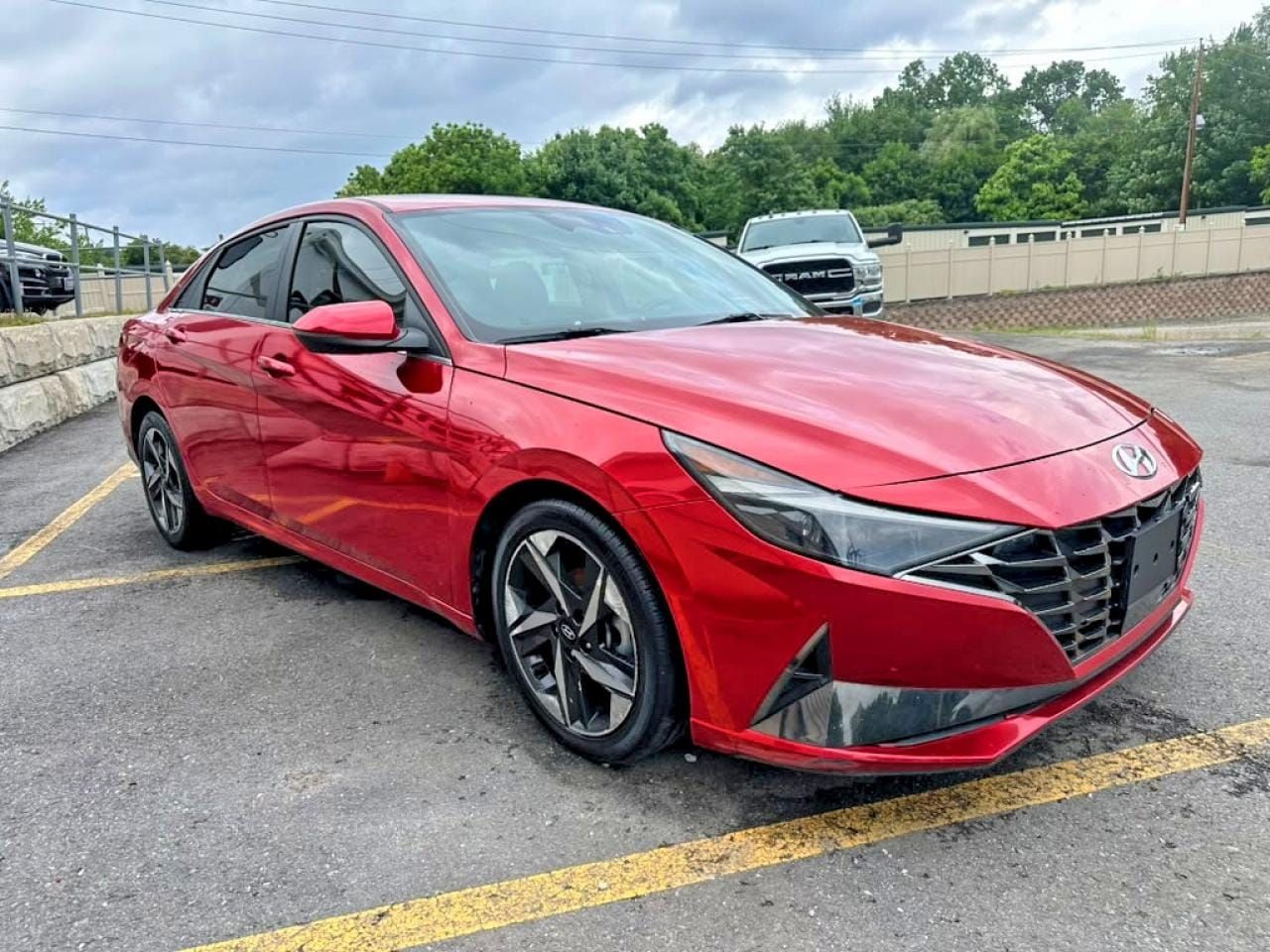 Hyundai Elantra Azera