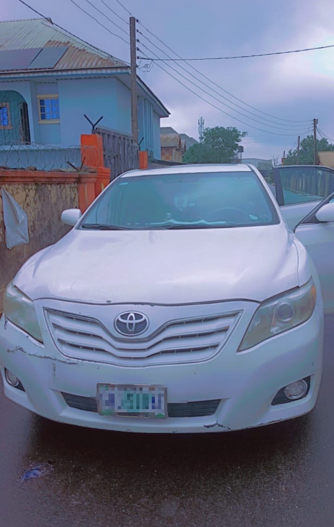 2011 Toyota Camry — photo 1
