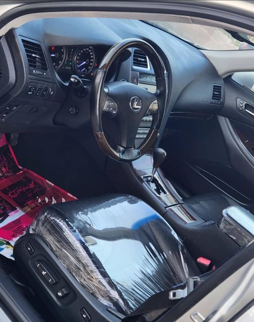 2012 Lexus ES350 — photo 2